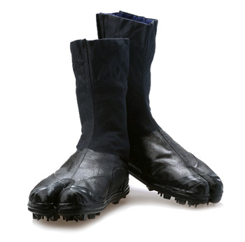NINJA SHOES SPIKE