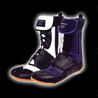 ������ Ninja shoes MOONWALKERS